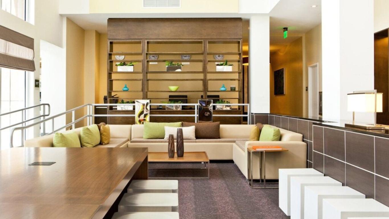 Element Miami Doral