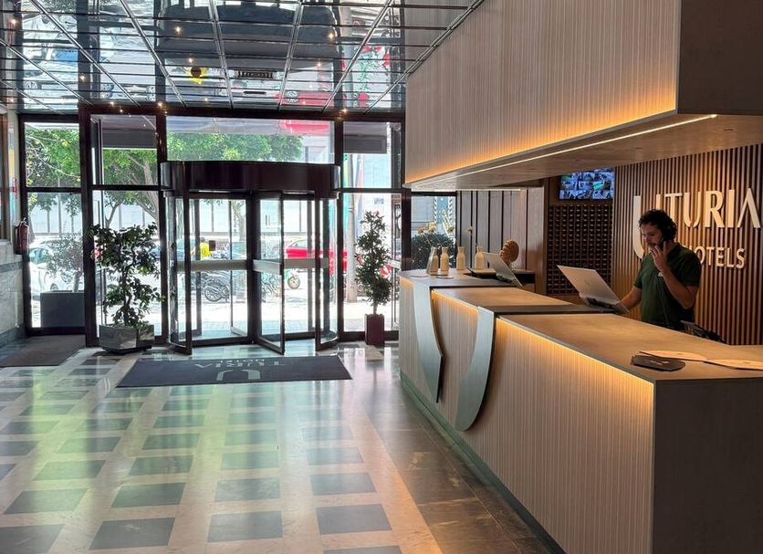 Receptionist Billede