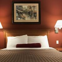 Sahara Suites