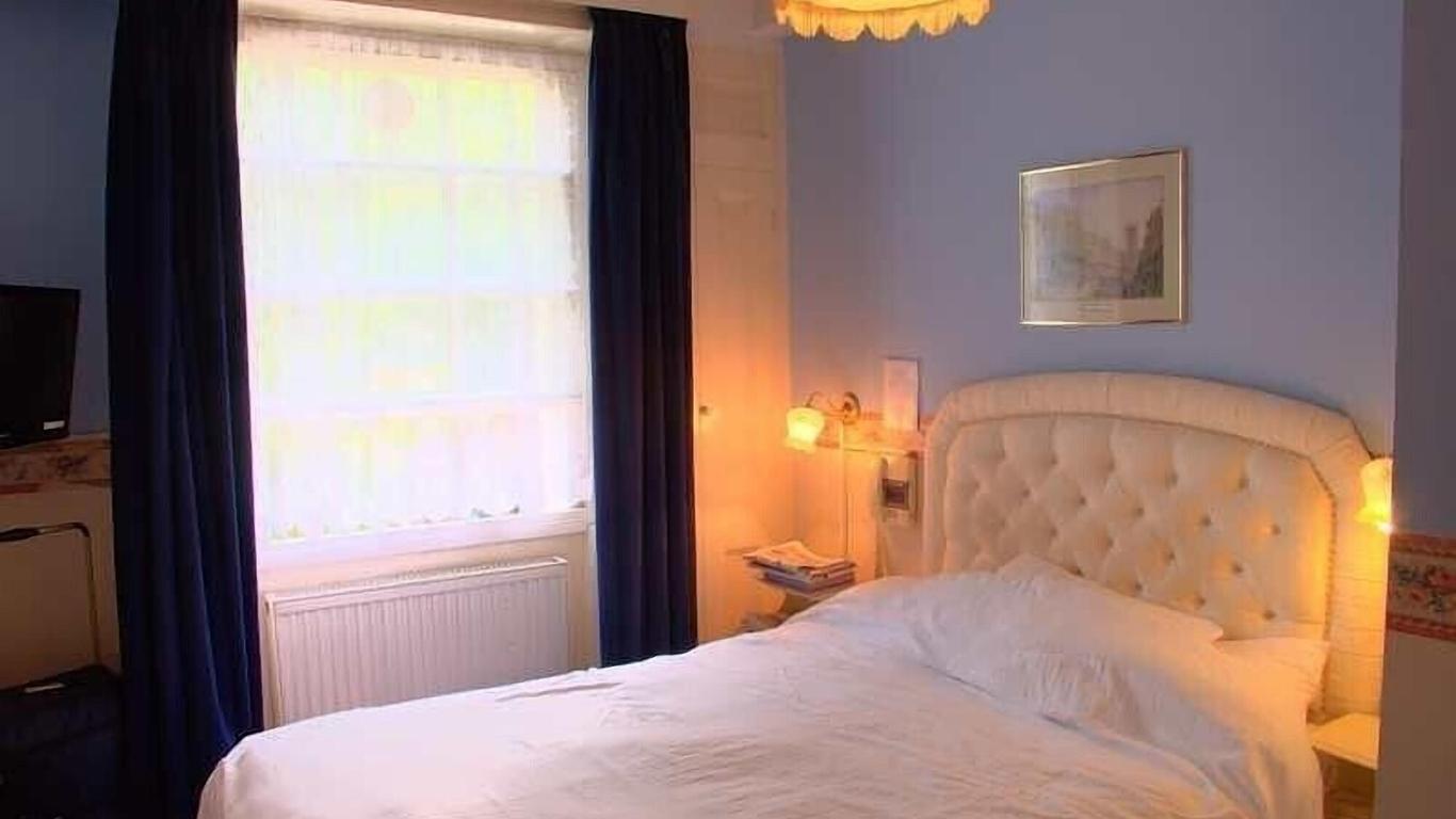 Albro House Hotel