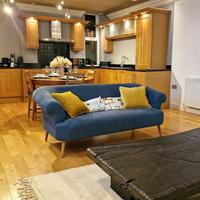 Stunning Luxury 2 Bed Penthouse Apartment