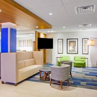 Holiday Inn Express & Suites Des Moines Downtown