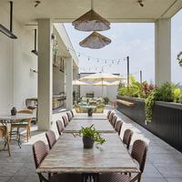 Hotel Genevieve
