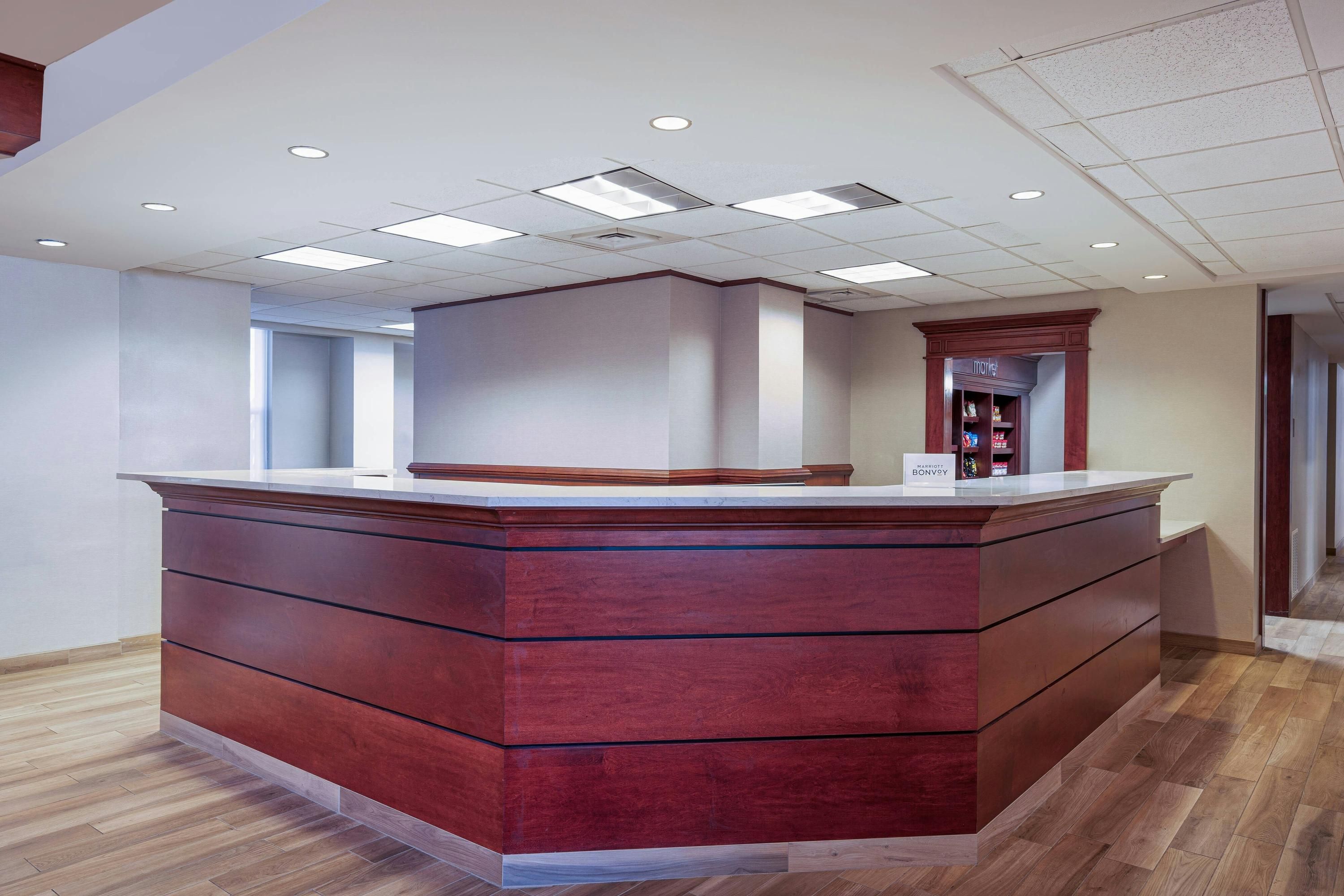Receptionist