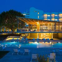 Ozadi Tavira Hotel