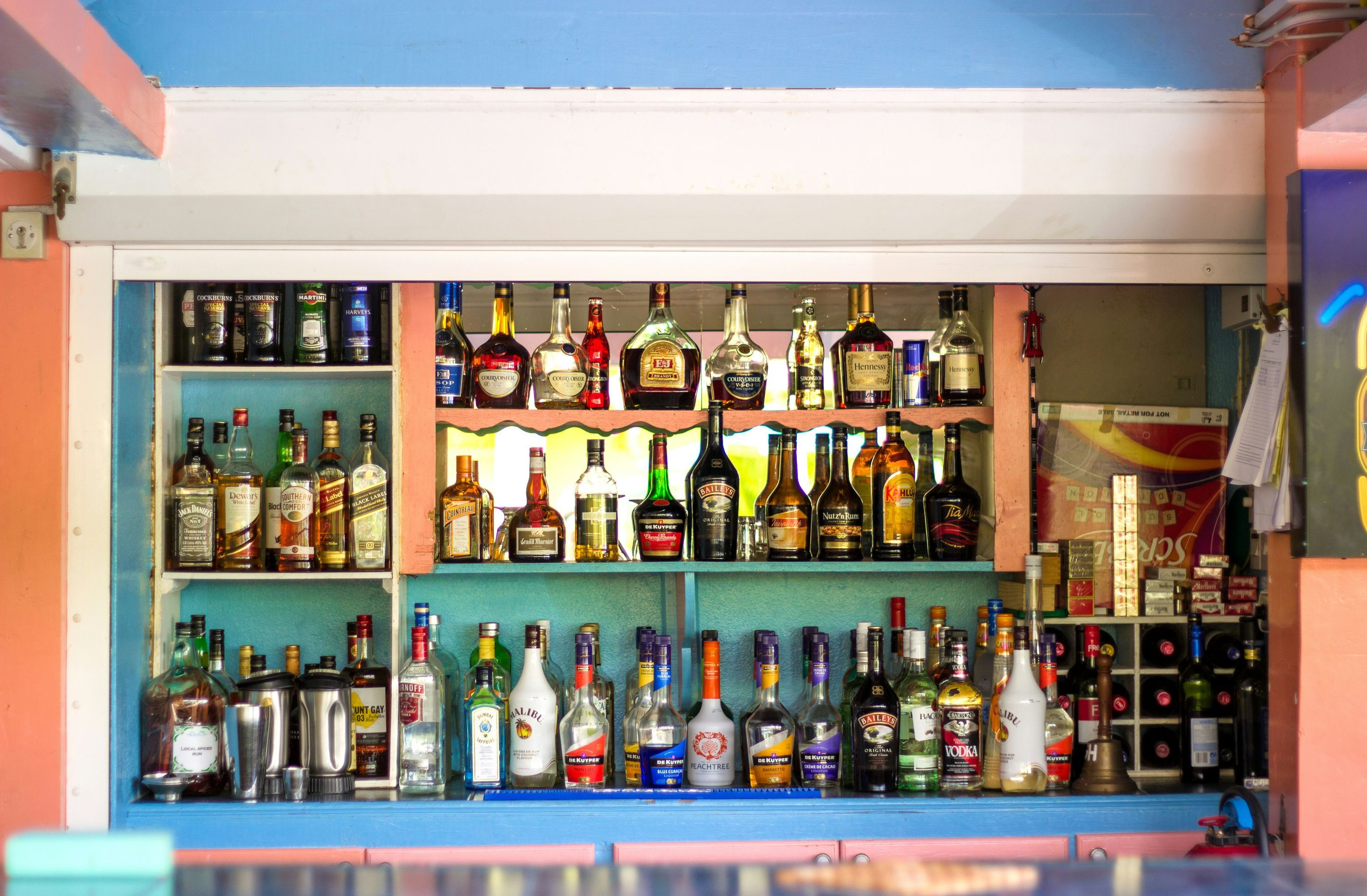 Bar