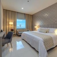 Hotel Dorado Plaza Alto Prado