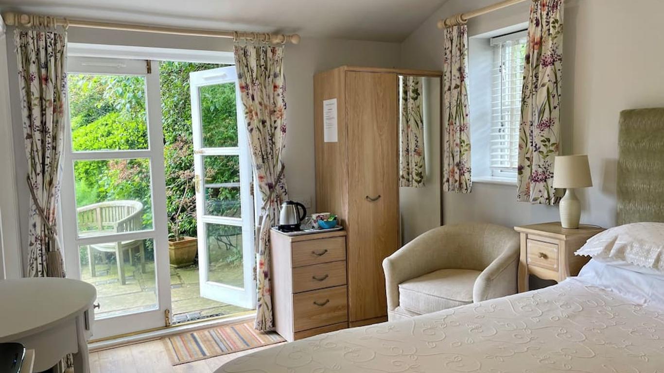 Pickmere Country House