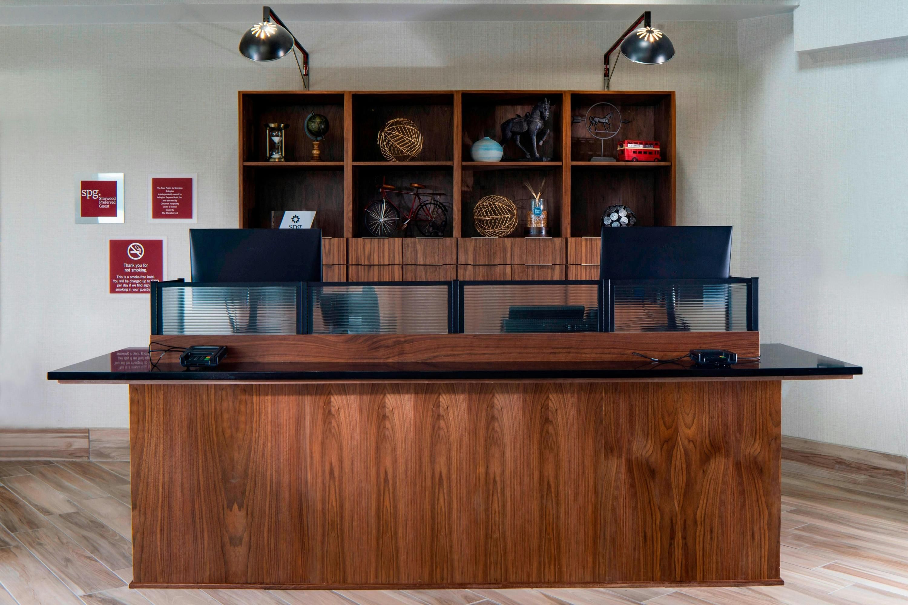 Receptionist