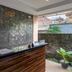 Receptionist