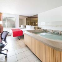 Ramada by Wyndham Enid