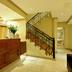 Receptionist
