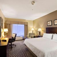 Holiday Inn Express Bloomington West