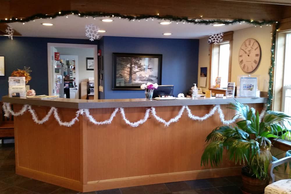 Receptionist