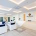 Receptionist