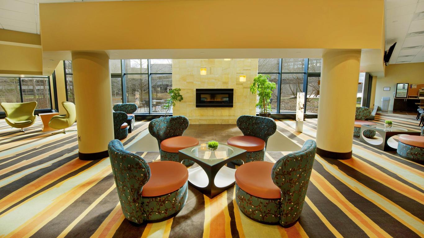 Holiday Inn Express Princeton Southeast