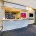 Receptionist