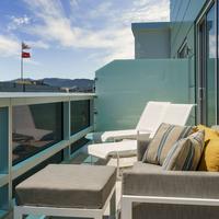 Hampton Inn & Suites Santa Monica