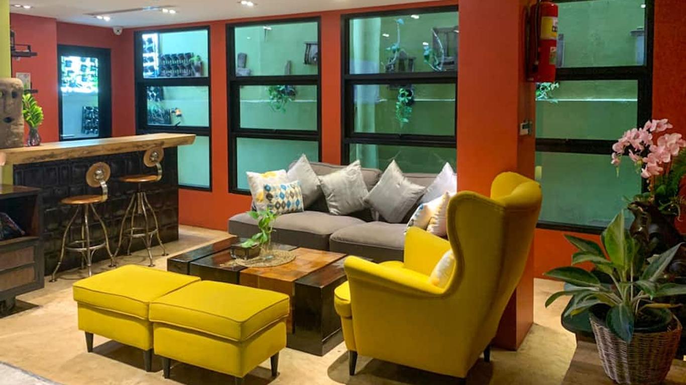 Aspira D'Andora Sukhumvit 16