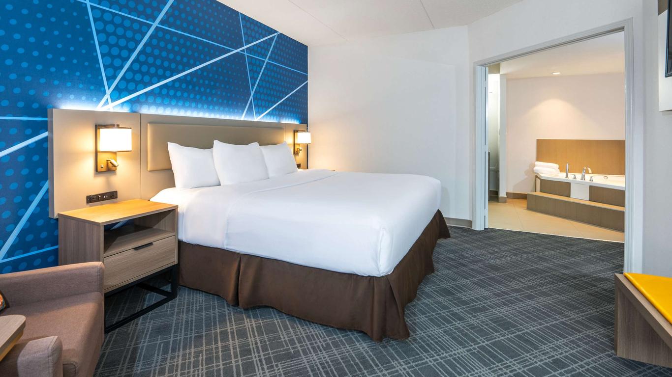 Comfort Inn & Suites