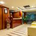 Receptionist