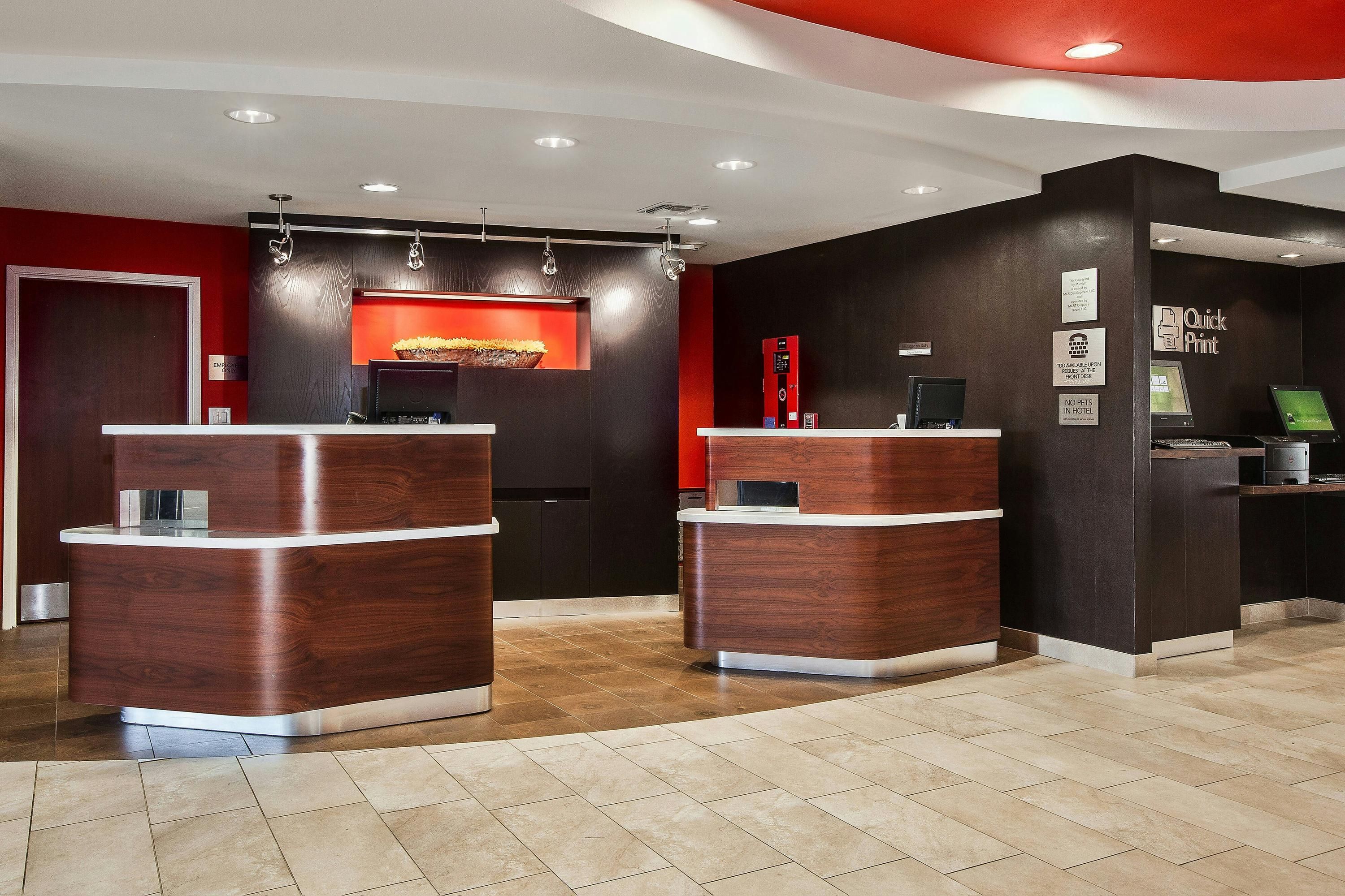 Receptionist
