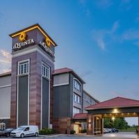 La Quinta Inn & Suites by Wyndham Norfolk