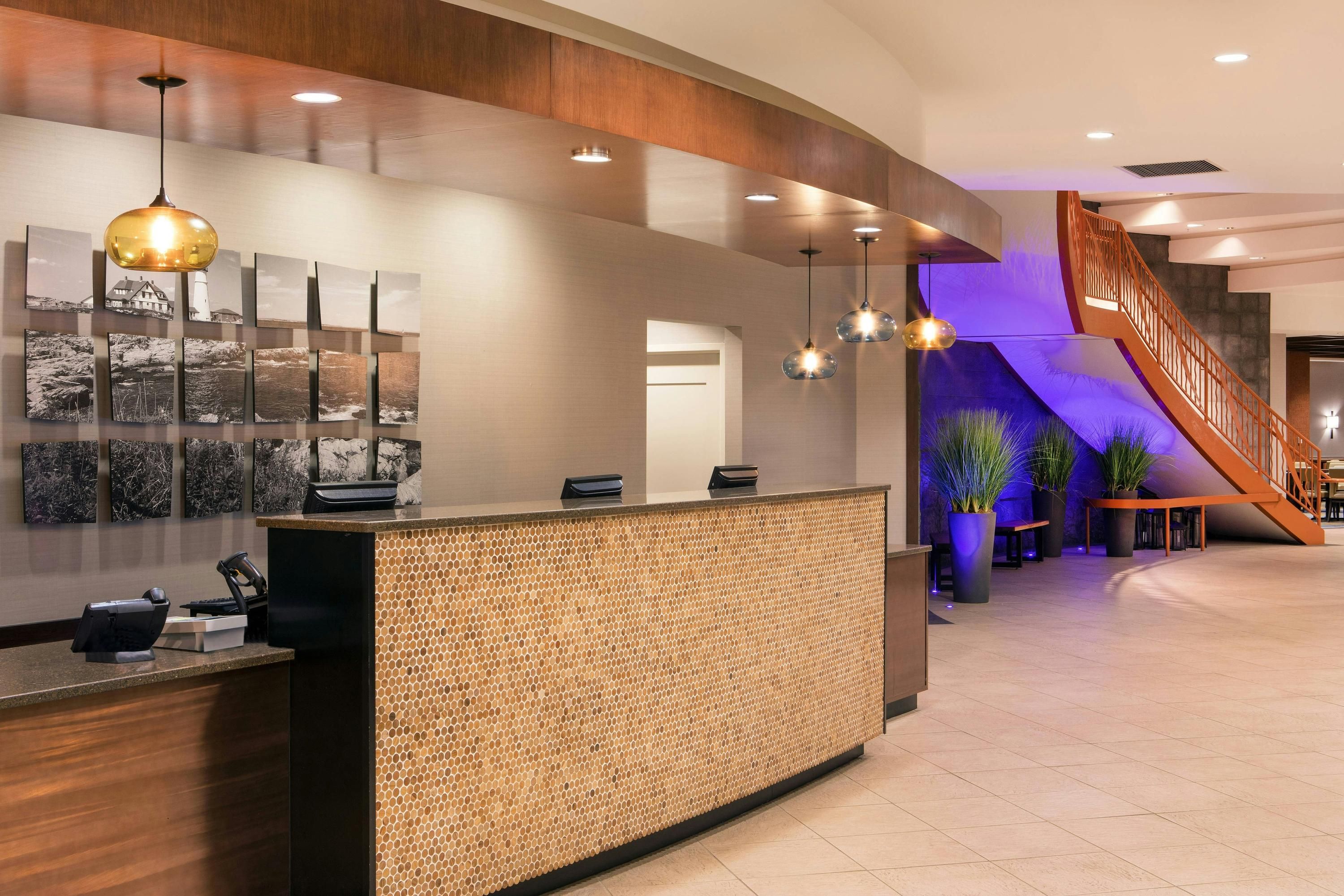 Receptionist