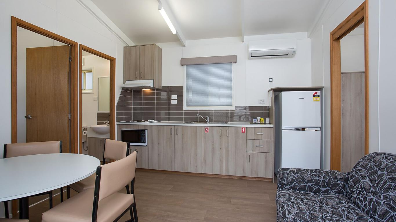 Warrnambool Motel And Holiday Park