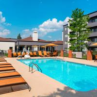 Courtyard by Marriott Louisville East