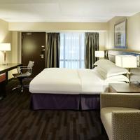 Hilton Winnipeg Airport Suites