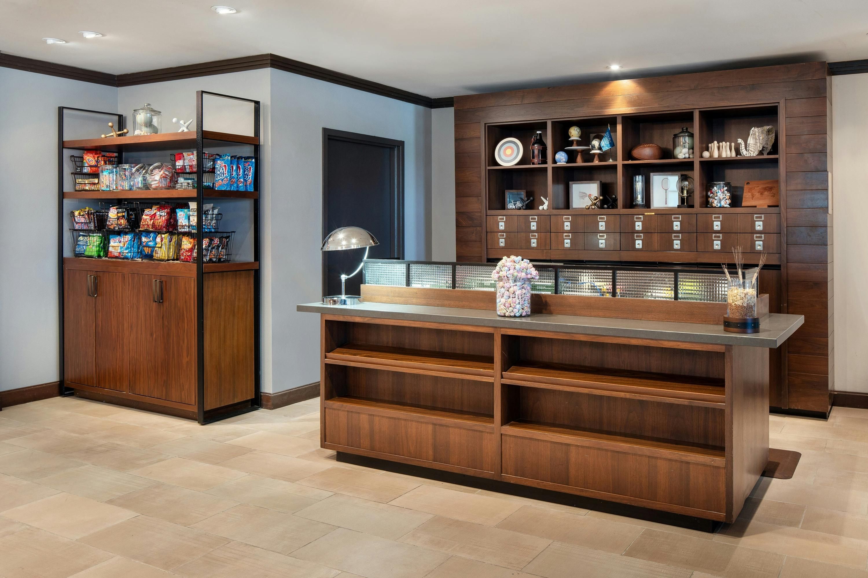 Receptionist