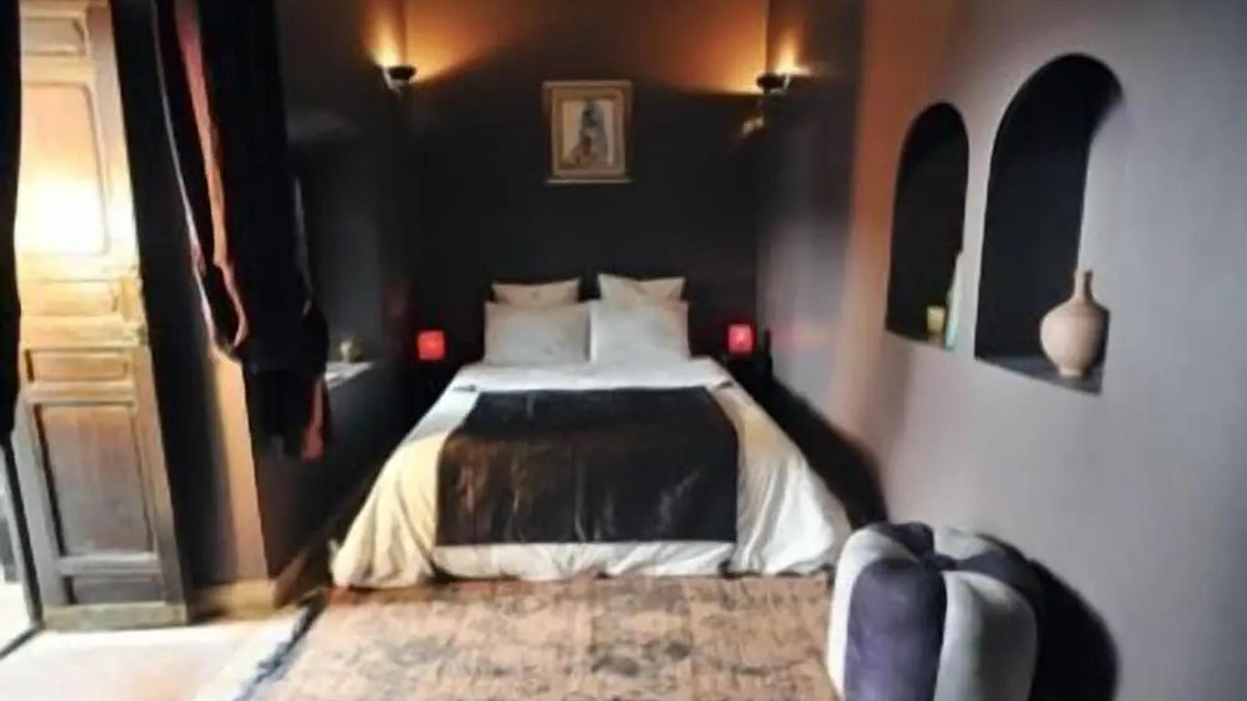 Riad Asna