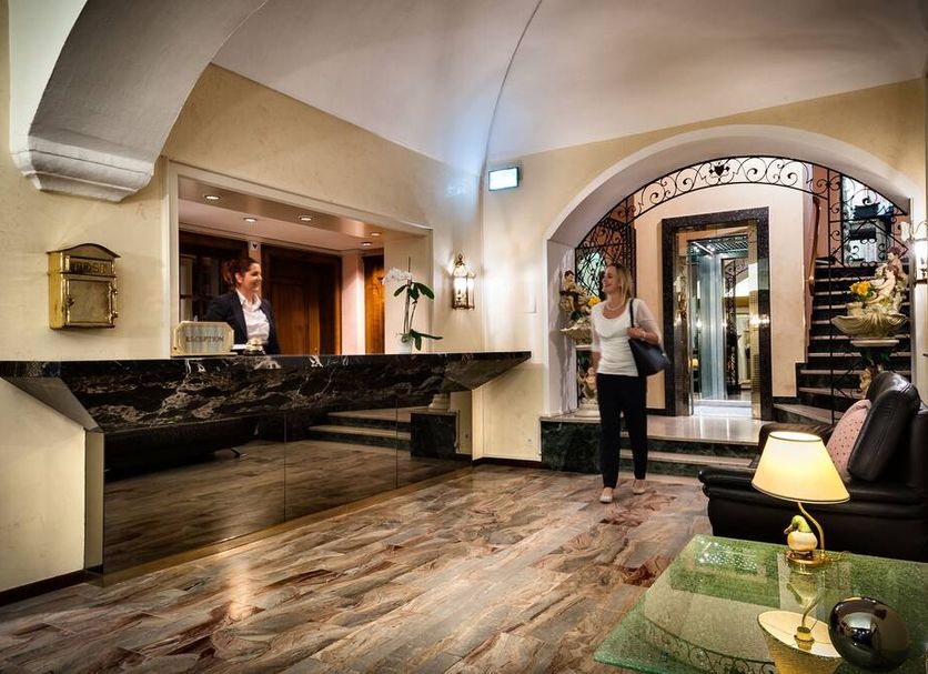 Receptionist Billede