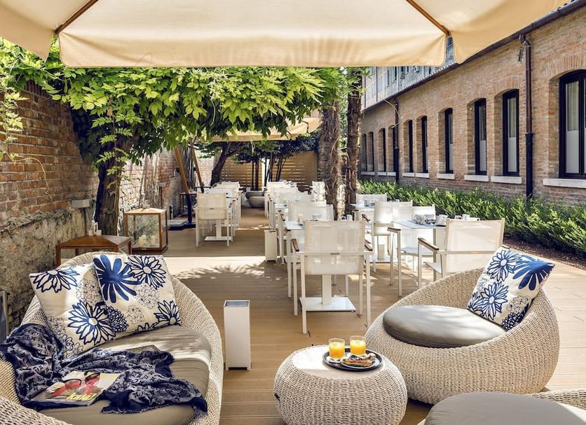Patio Billede