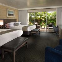 West Beach Inn, a Coast Hotel