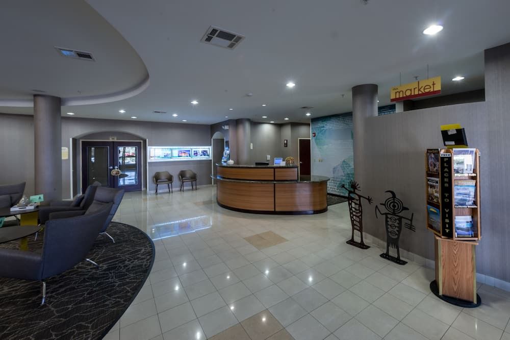 Receptionist
