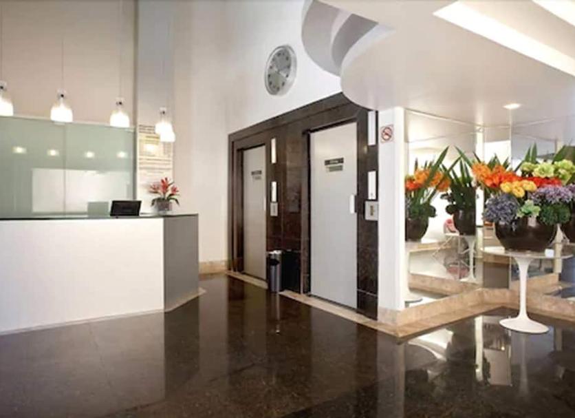 Receptionist Billede