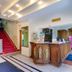 Receptionist