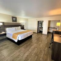 Ramada by Wyndham Kingman