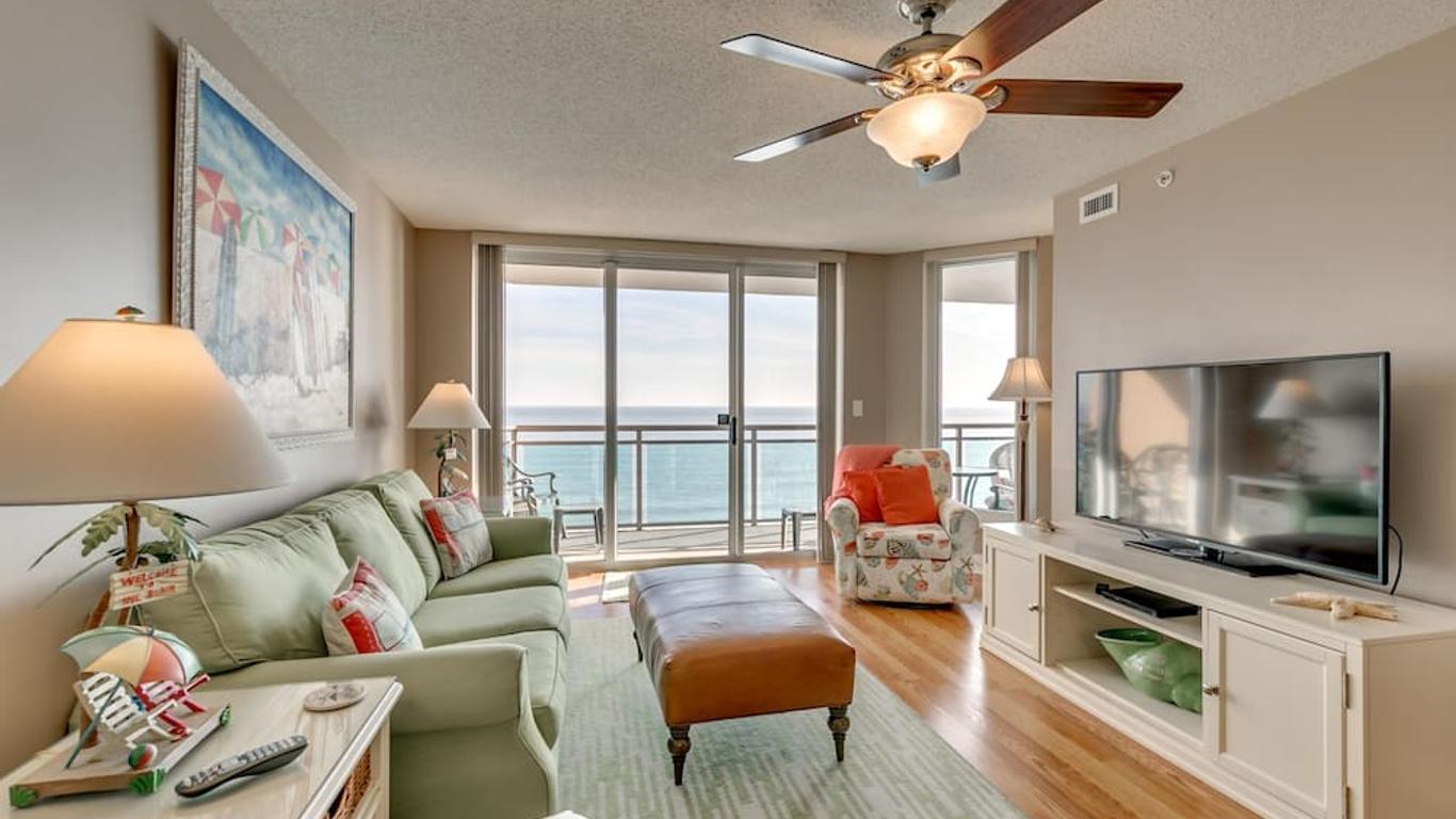 Bahama Sands by Condo-World