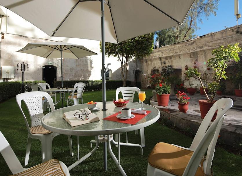 Patio Billede