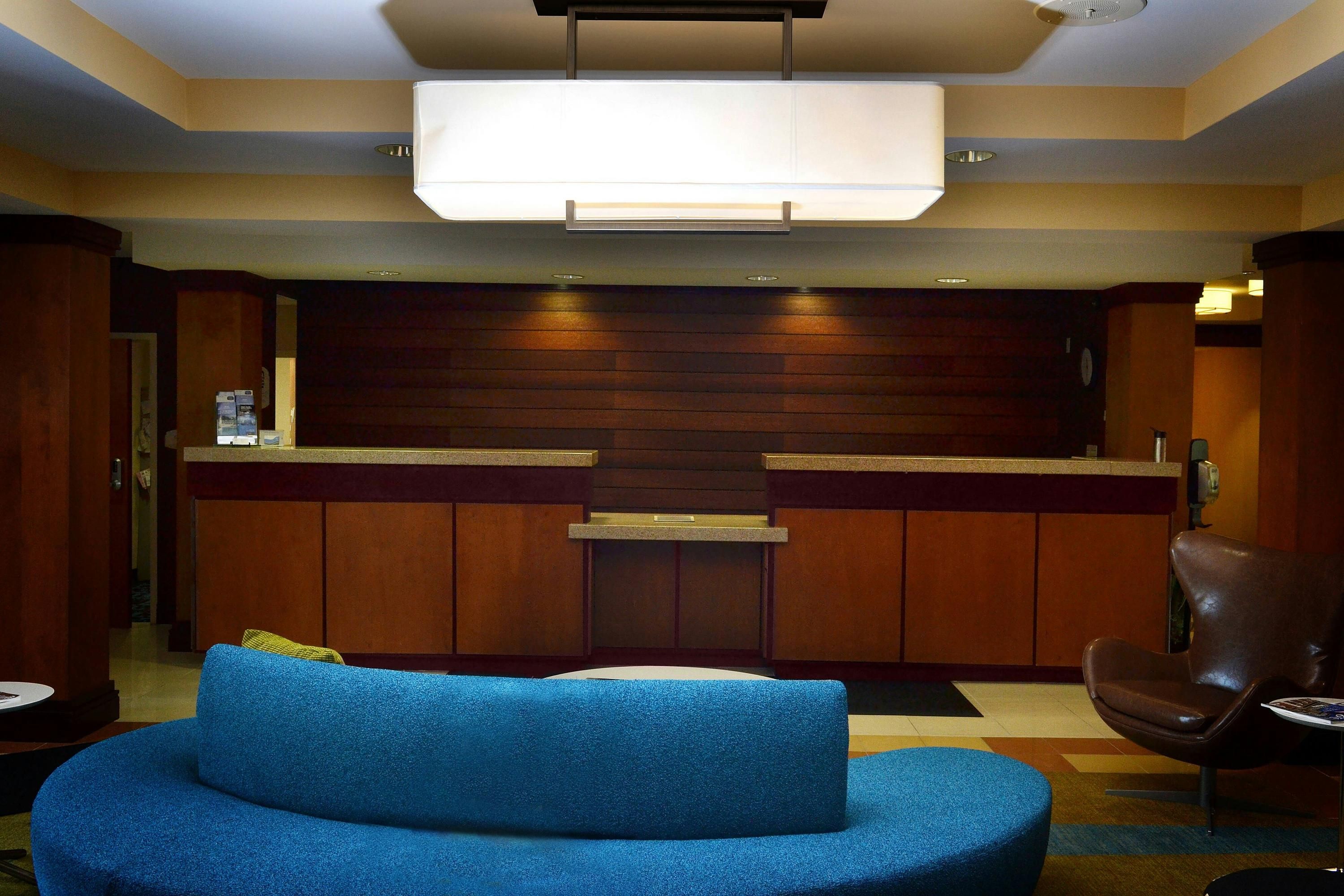Receptionist