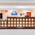 Receptionist
