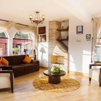 Hotel Curasi