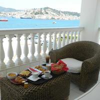 Arcadia Suites & Spa